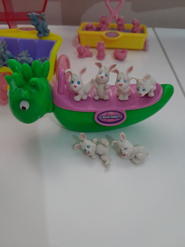 Set I Mini Amici oggetti+animali