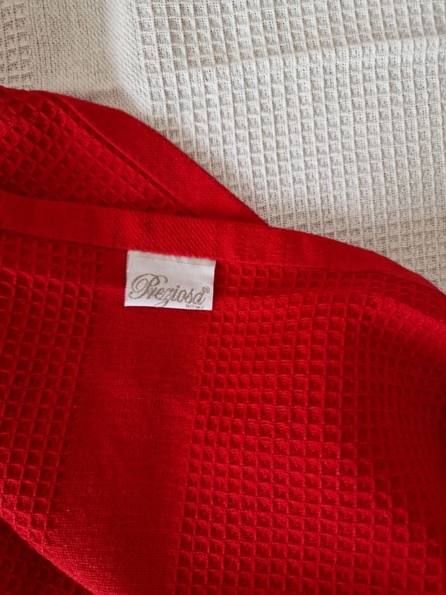 N. 3 strofinacci da cucina