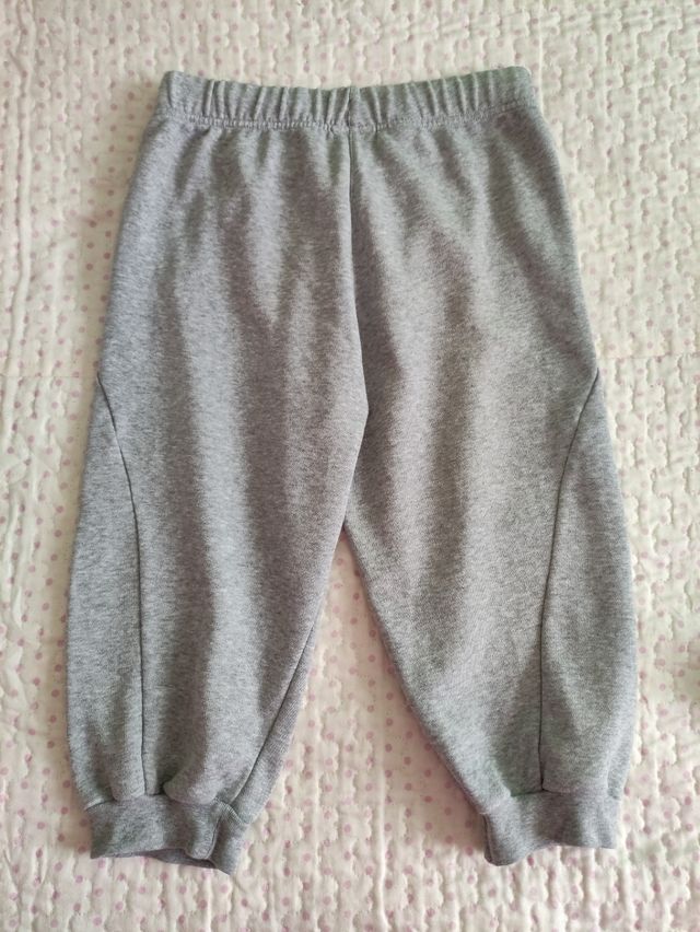 Pantalón Adidas.11-12 años