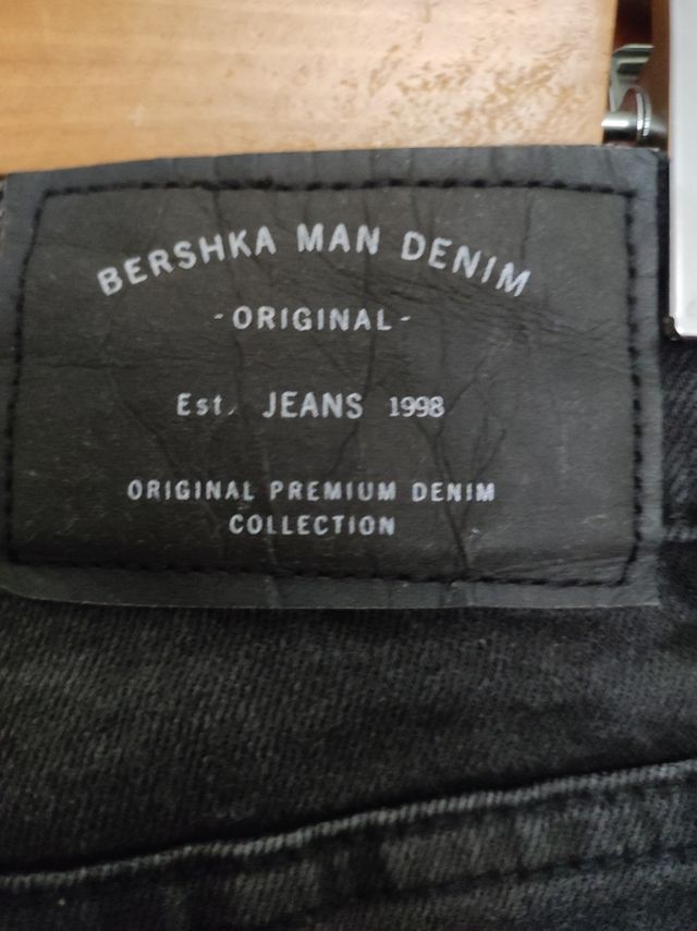 Vaquero skin fit Bershka