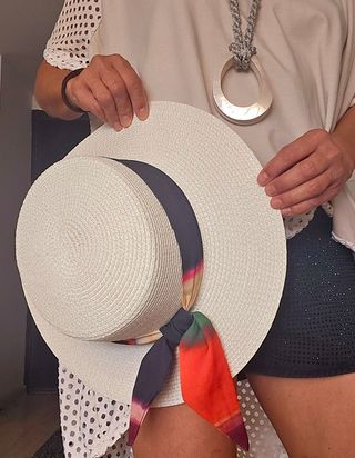 Sombrero con cinta viscosa multicolor de Bonet
