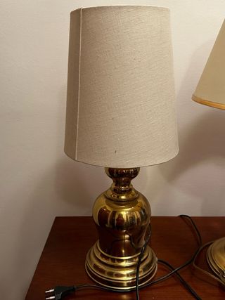 Lampara mesa dorada