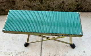 Poggiapiedi per chitarra