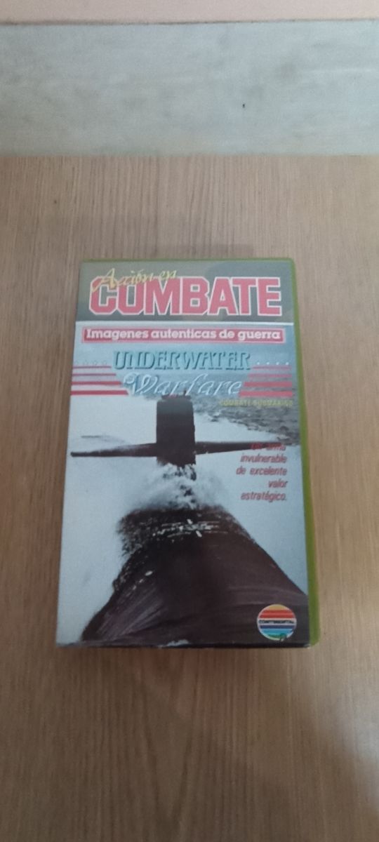DOCUMENTAL EN VHS  ACCION EN COMBATE UNDERWATER WA