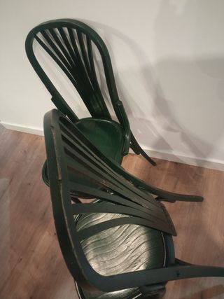 Sillas clàsicas de madera (2)