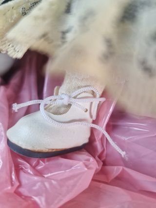 Bambola di porcellana