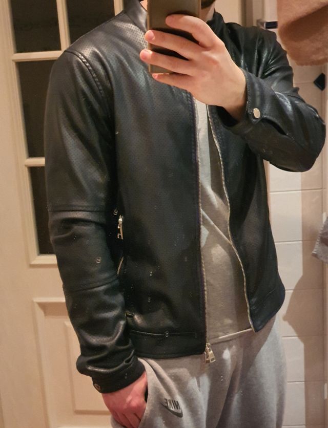 Giubbotto in pelle blu notte