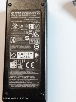 Adaptador de corriente para monitor HP