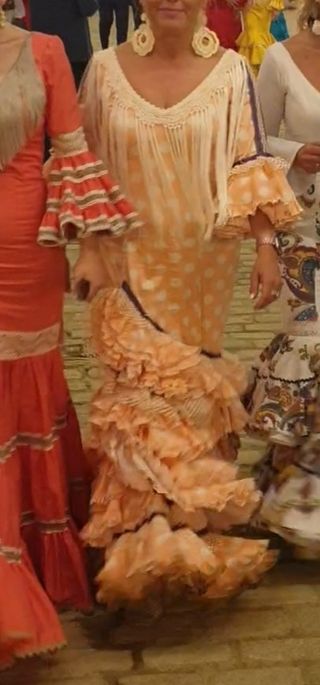 Traje de Flamenca talla 42 Rosa