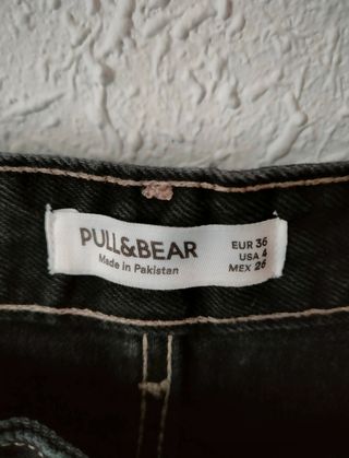 Minifalda vaquera negra Pull&Bear