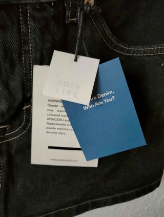 Minifalda vaquera negra Pull&Bear