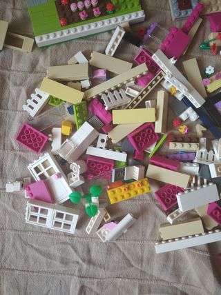 LEGO FRIENDS ESCUELA