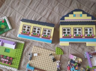 LEGO FRIENDS ESCUELA