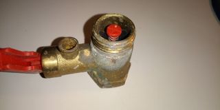 Valvola per scaldabagno