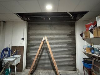 Instalacion de persianas de garaje y comercios.