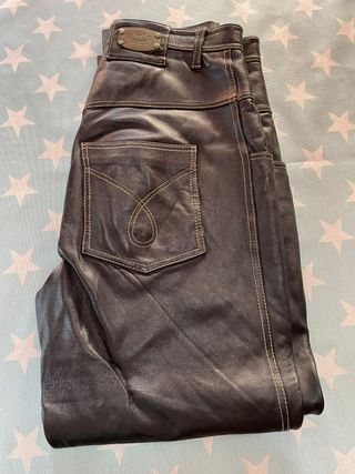 Pantalones cuero hombre 