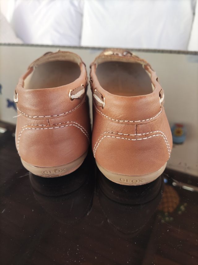 Zapatos piel Geox mujer