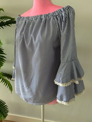 Blusa mujer detalles volantes manga