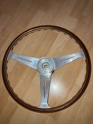 Volante madera