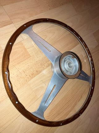 Volante madera