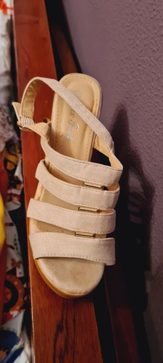 Sandalias