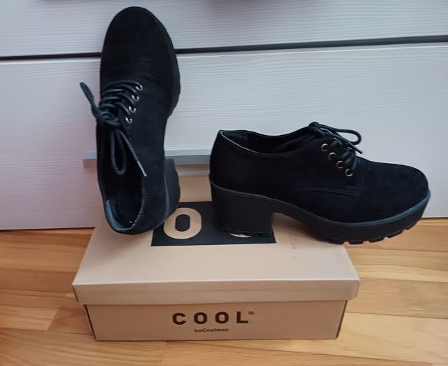 Zapatos negros Coolway 39