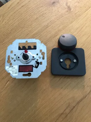 Interruptor - Conmutador SIMON 75318-39