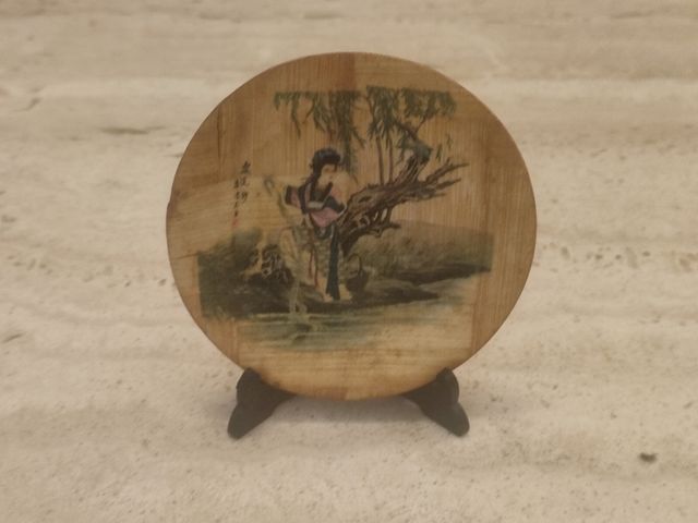 Plato decorativo de bambú asiático