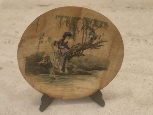 Plato decorativo de bambú asiático