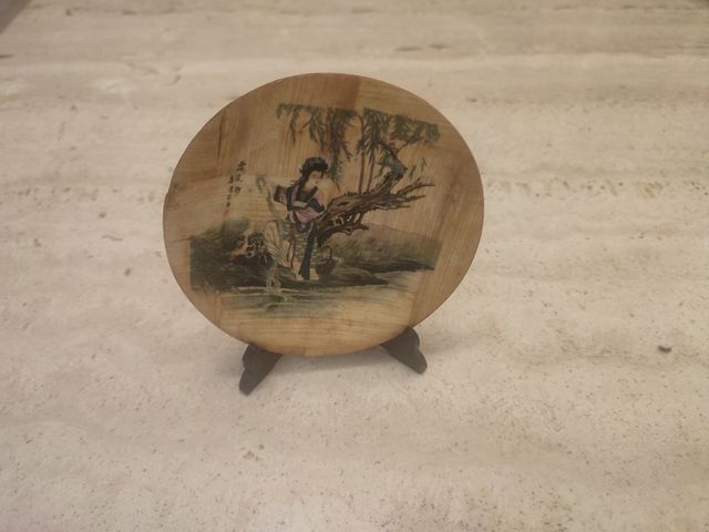 Plato decorativo de bambú asiático