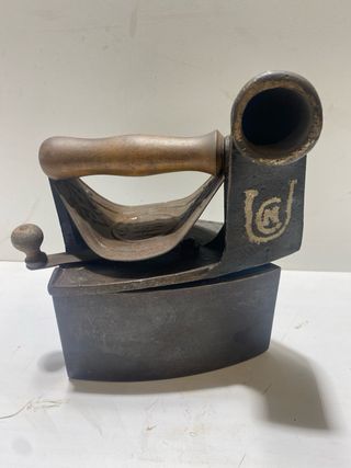 PLANCHA ANTIGUA DE CARBON DE HIERRO MONDRACON