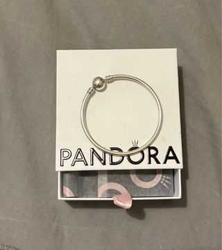 Pulsera pandora rigida