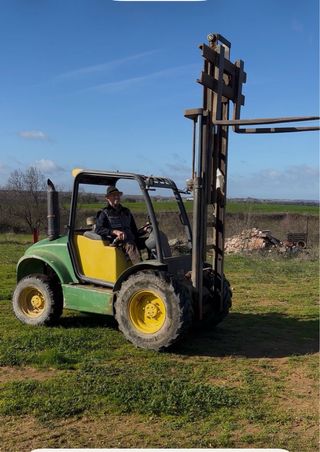 Ausa C250HX4.Carretilla elevadora de 2.500 kg