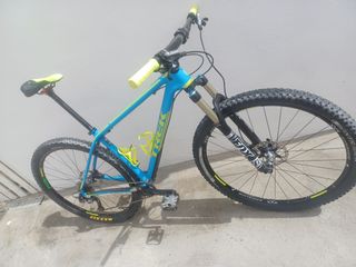 Trek carbono