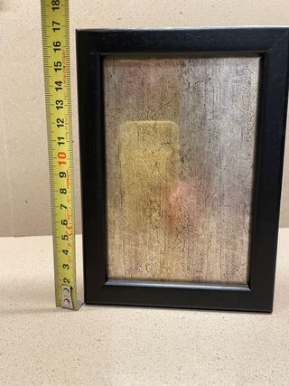 Marco negro de madera