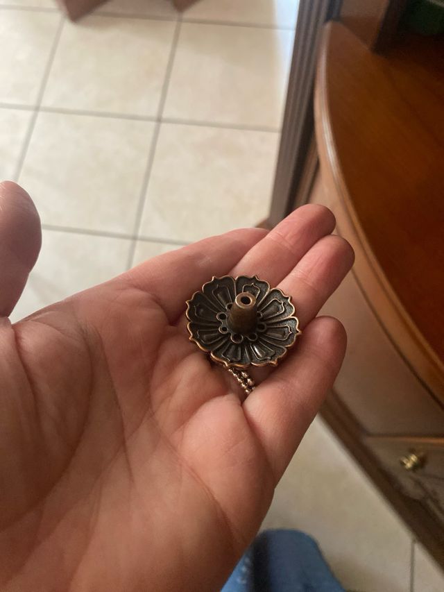 Porta incenso in metallo (1)