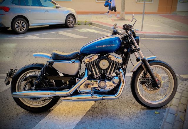 Harley davidson sporster XL 1200 C 2005 cafe racer