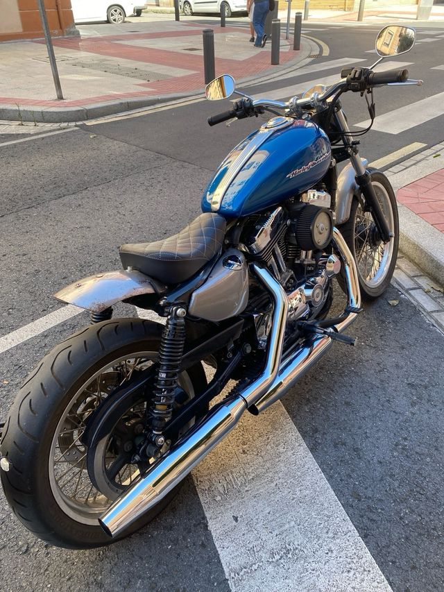 Harley davidson sporster XL 1200 C 2005 cafe racer