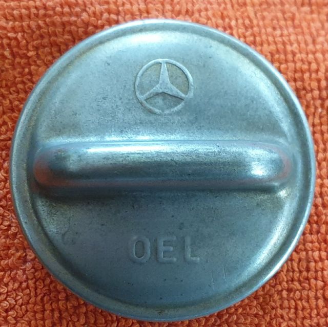 Tapon aceite Mercedes clasico