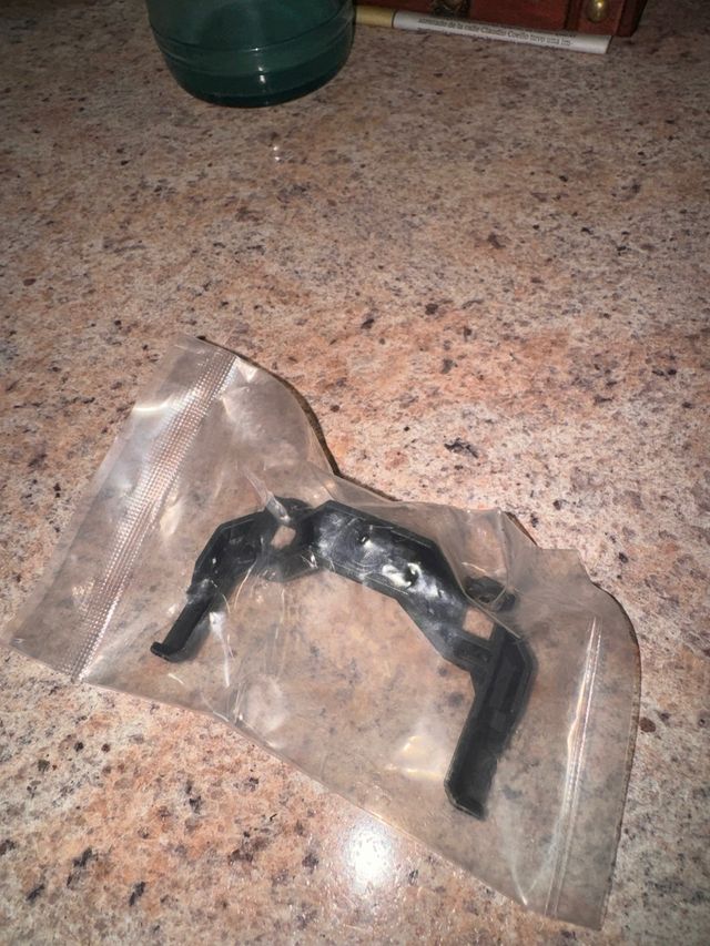 Soporte delantero , paragolpes traxxas trx4