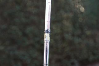 PALO DE GOLF Nº8 HOMBRE DIESTRO MARCA(TITLEIST)