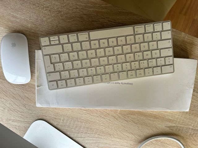Imac 21,5 -4K + teclado y magic mouse