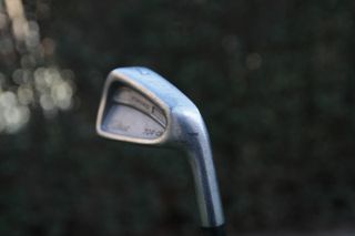 PALO DE GOLF Nº9 HOMBRE DIESTRO-TITLEIST