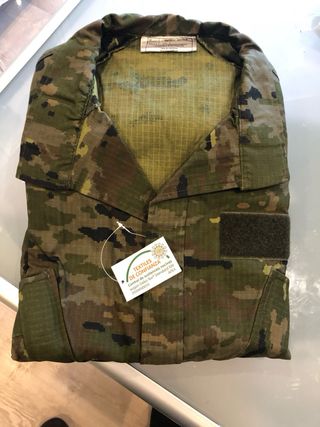 Ropa militar