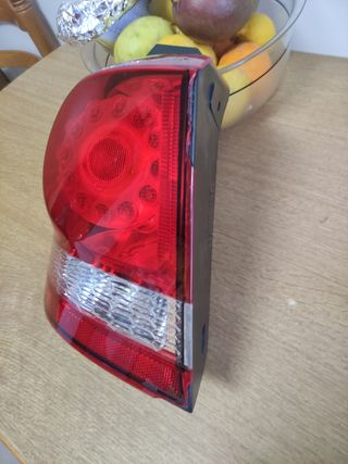 Faro trasero Fiat Fremont 