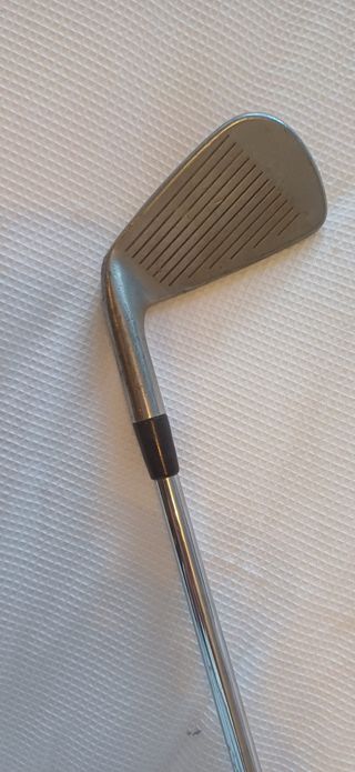 PALO DE GOLF Nº7 HOMBRE DIESTRO-TITLEIST