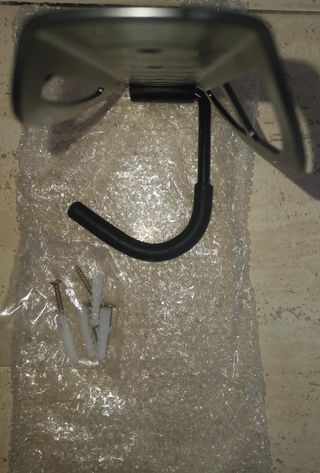 Soporte pared para bicicletas o patinete