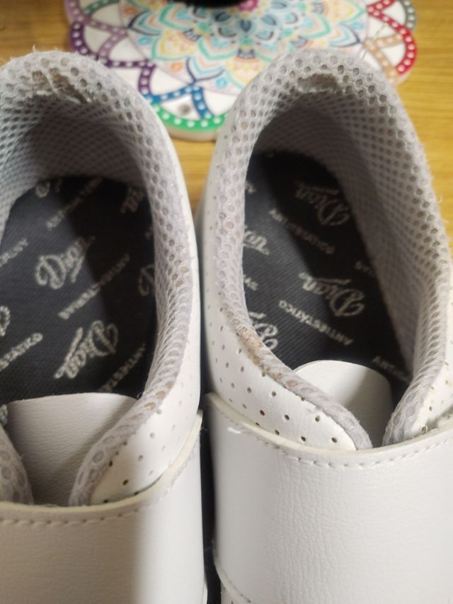 Zuecos cocinera, enfermería.. Etc