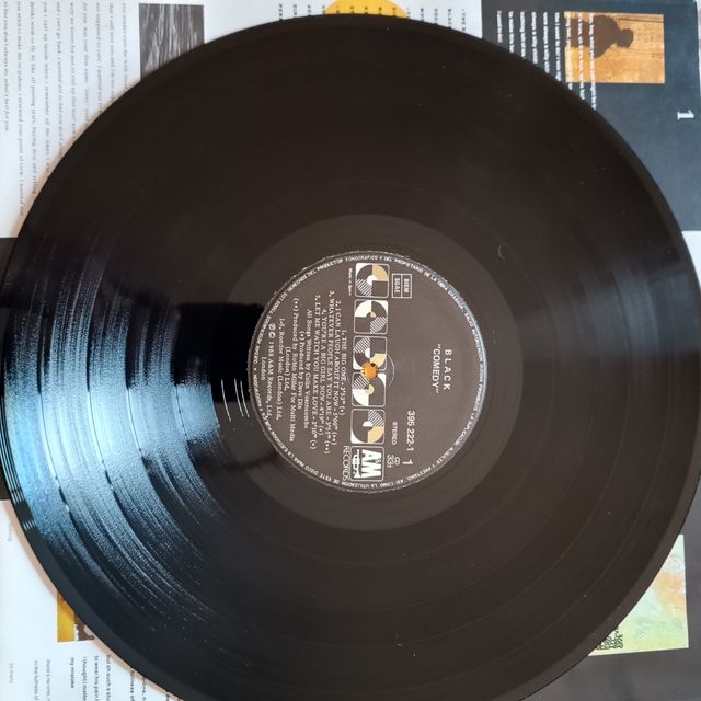 Disco vinilo Black: >>Comedy<<