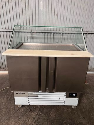 Mesa fria refrigerada para ingredientes Infrico